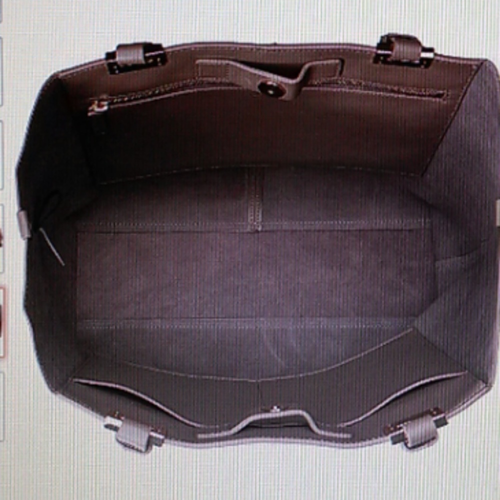 VINCE CAMUTO SMOKEY LEATHER LARGE TOTE BAG  NWT - Picture 2 of 7